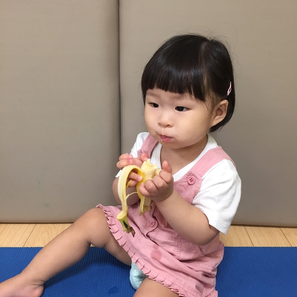 New Mini Pearl Tick Pin Baby Hairpin Toddler Prett