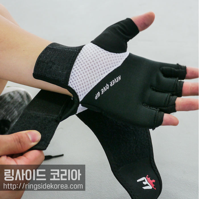 New Kickboxing Meister US - Armored Hand Wrap Boxi