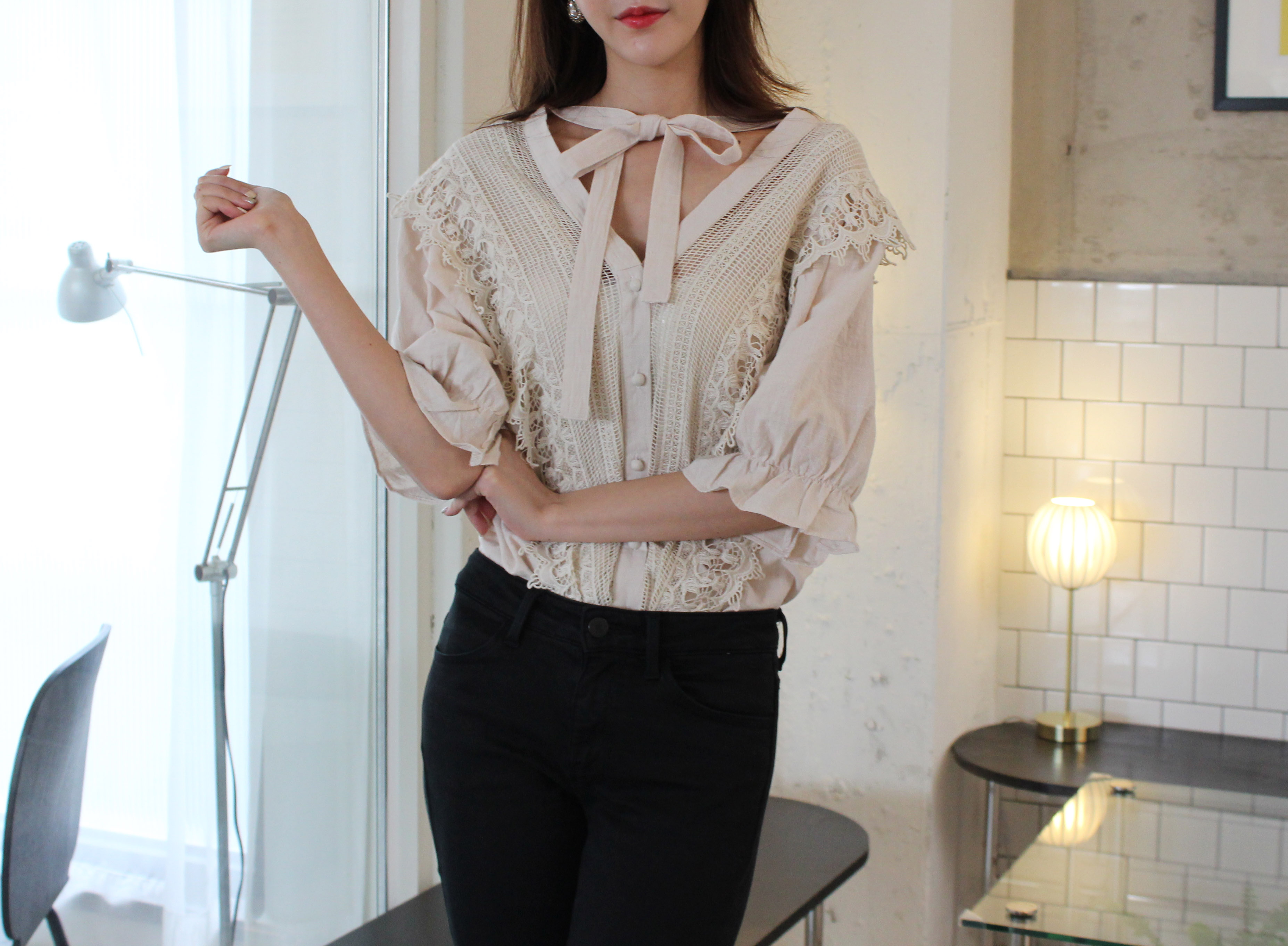 NEW FASHION LADY GIRL Blouse V-neck lace-off shoul