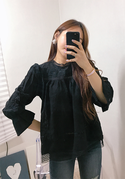 Luxury Embroidered Lace Blouse White Black Feminin