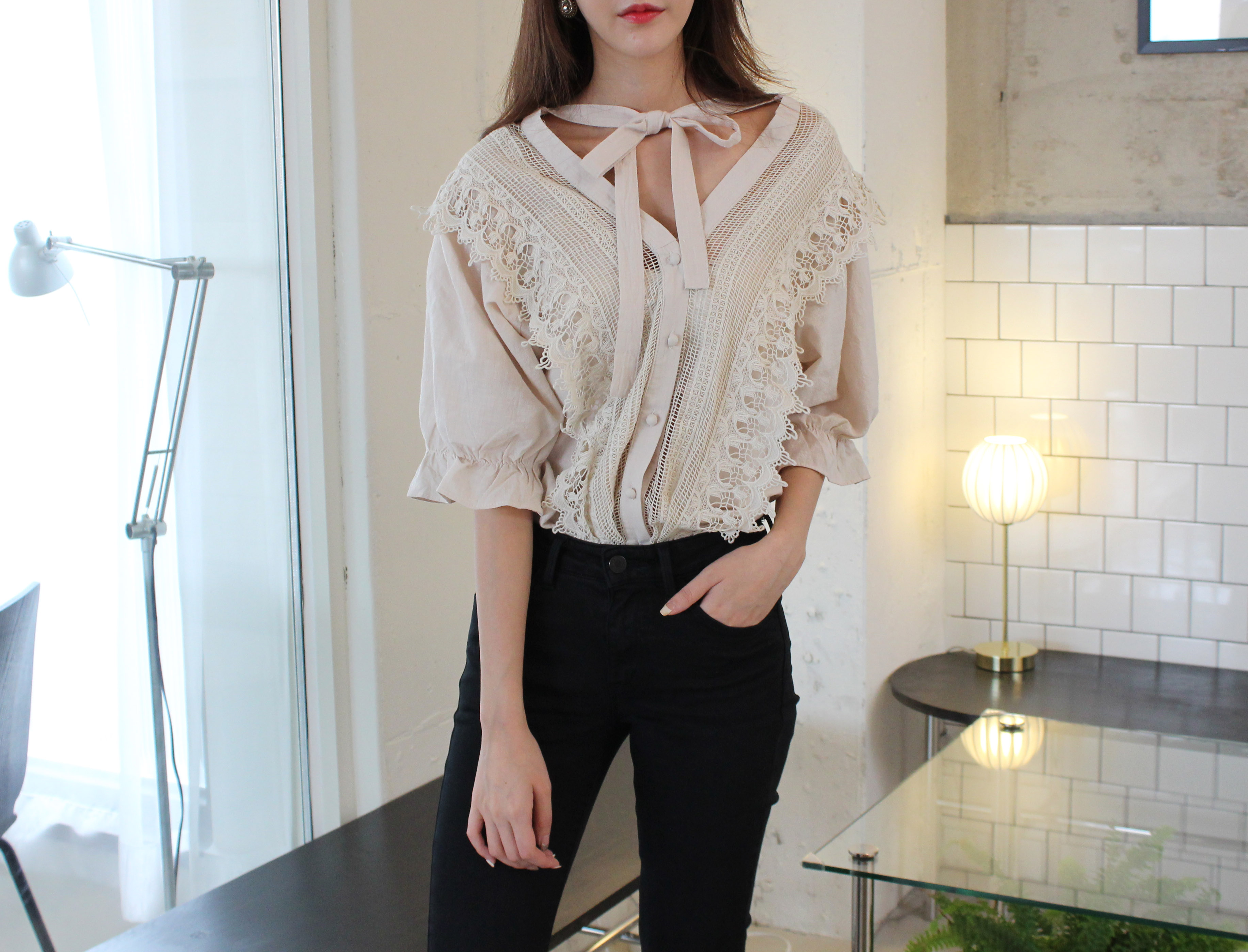 NEW FASHION LADY GIRL Blouse V-neck lace-off shoul