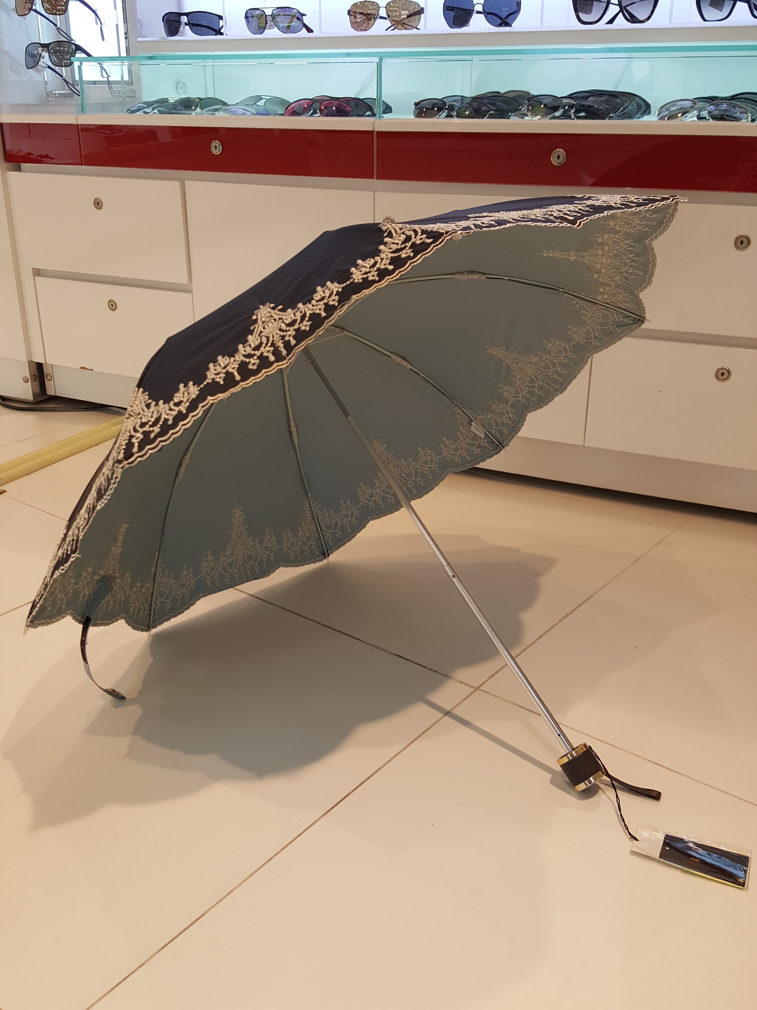 Mini Umbrella Duck Chandelier PCT003C