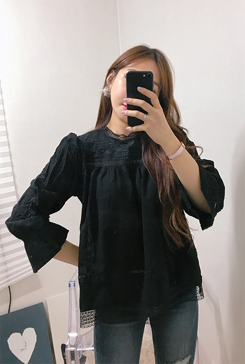 Luxury Embroidered Lace Blouse White Black Feminin