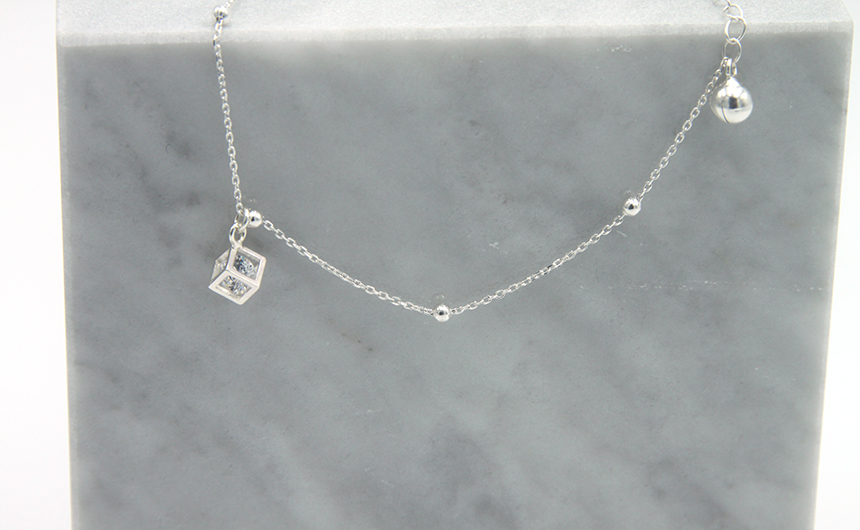 New silver bracelet drip cube decoration Slim knoc