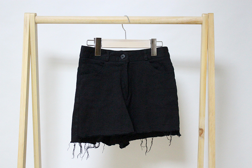 Women Jeans Pants A Line Black shorts Black denim 
