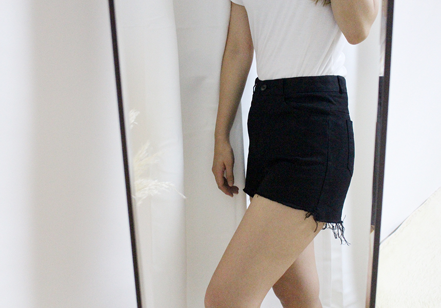 Women Jeans Pants A Line Black shorts Black denim 