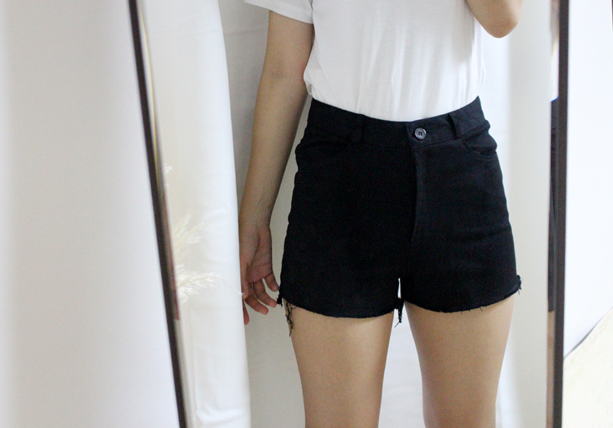 Women Jeans Pants A Line Black shorts Black denim 