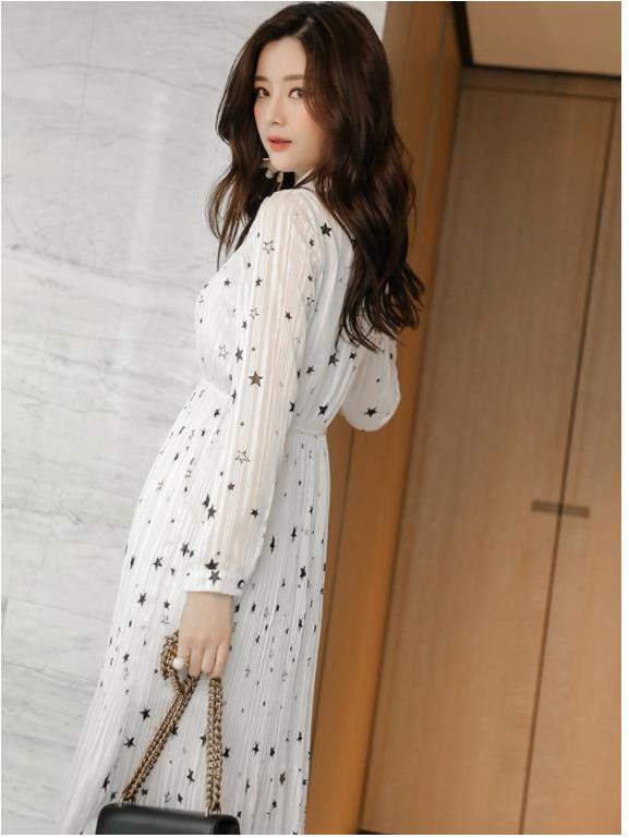 Simple, autumn star wrinkle chiffon dress
