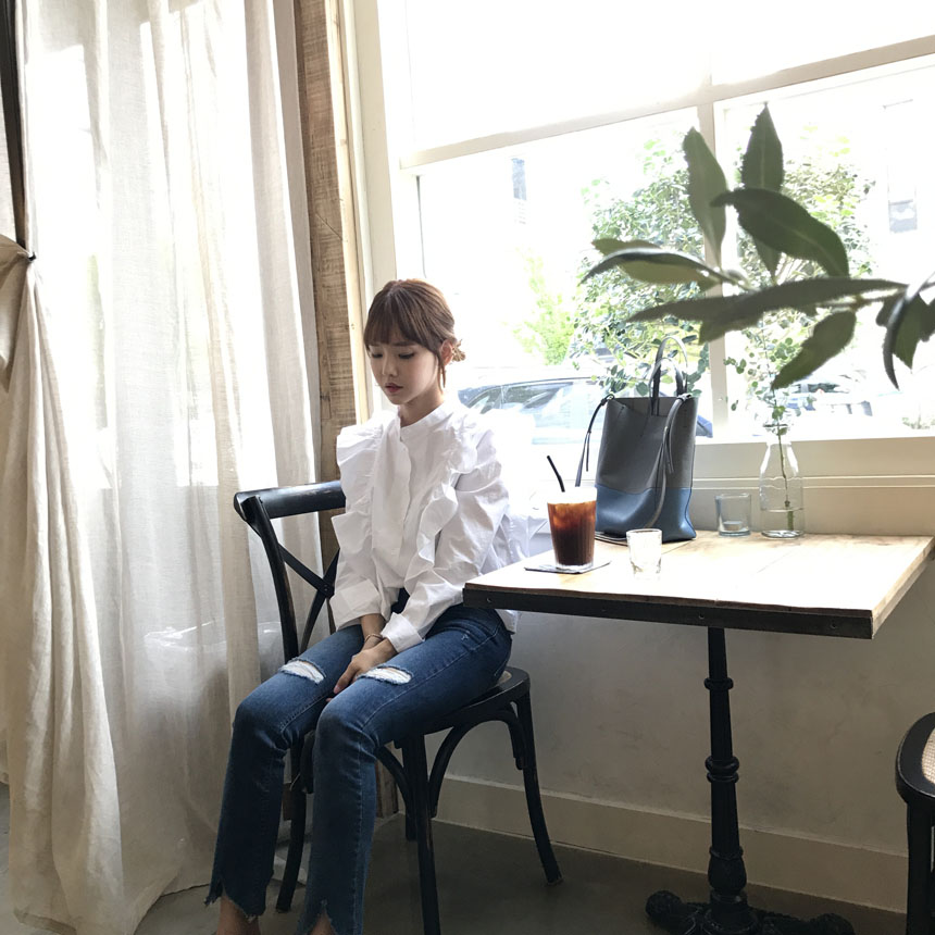 NEW FASHION LADY GIRL Blouse White frilly blouse