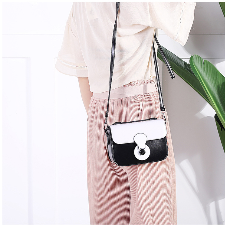 New color square cross bag female lady bag 20 ladi