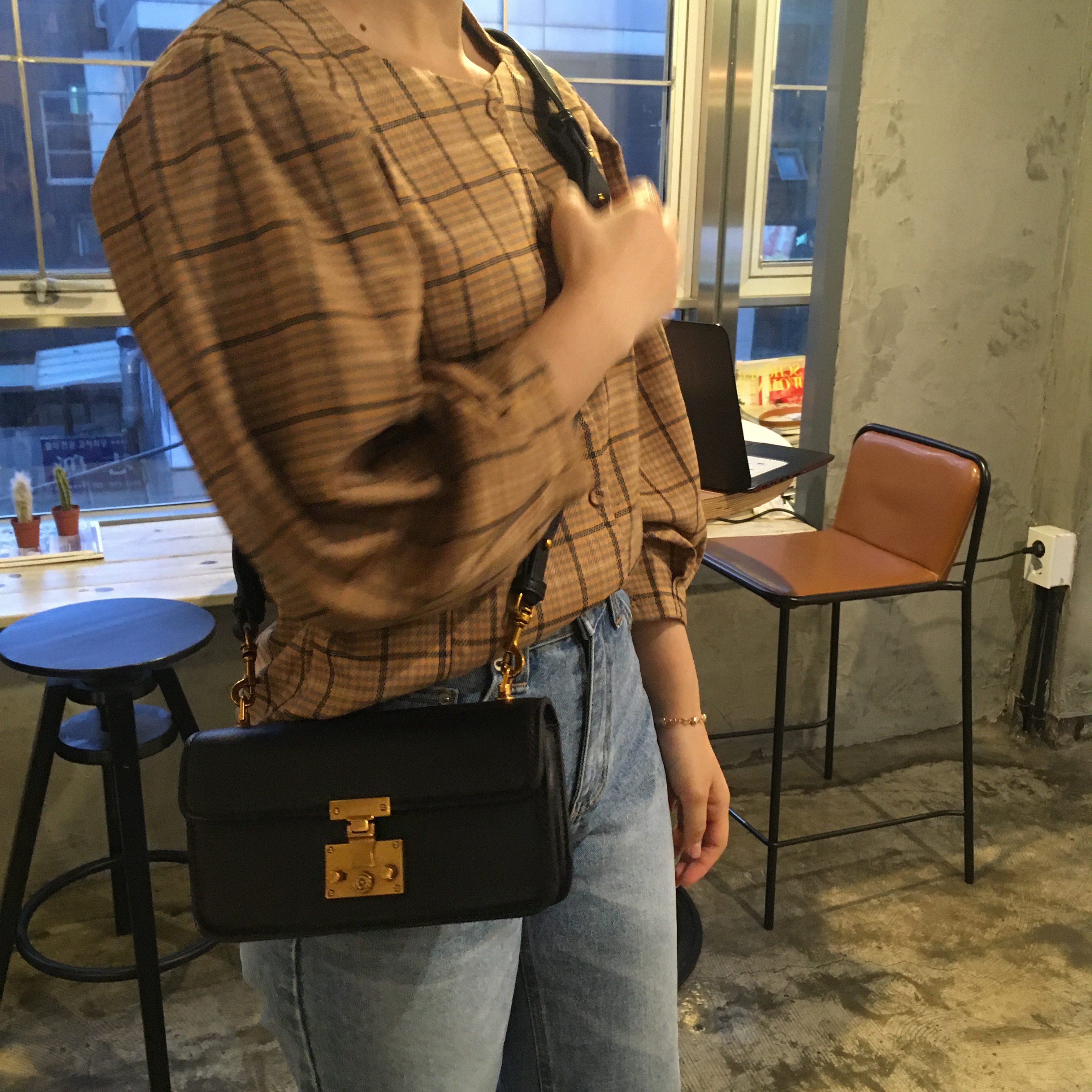 New Daily Mini Cross Bag Messenger Bag Piano Leath