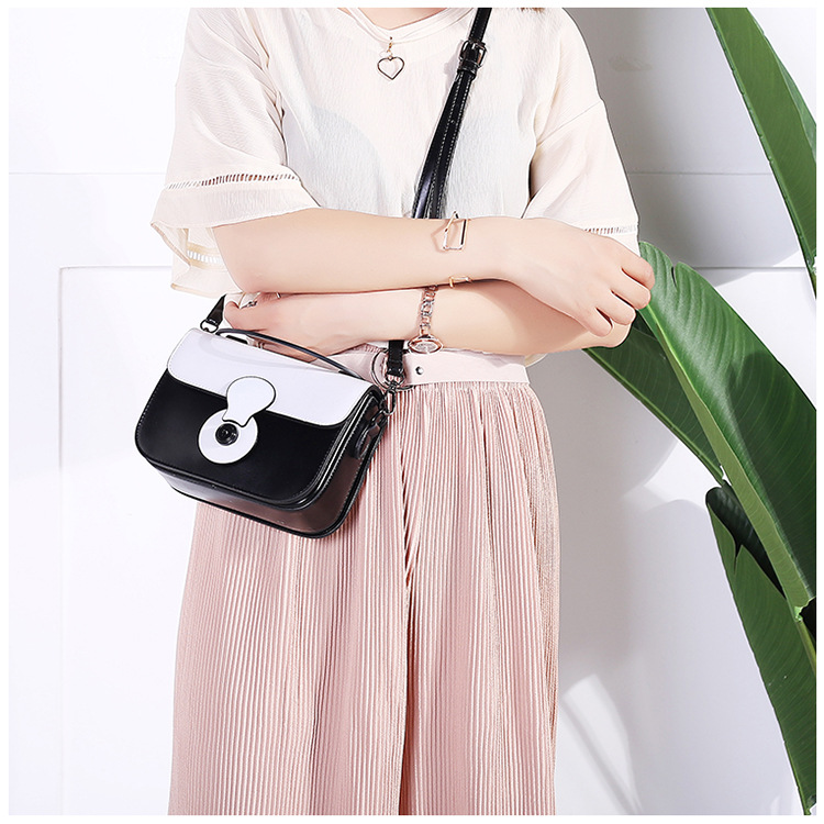 New color square cross bag female lady bag 20 ladi