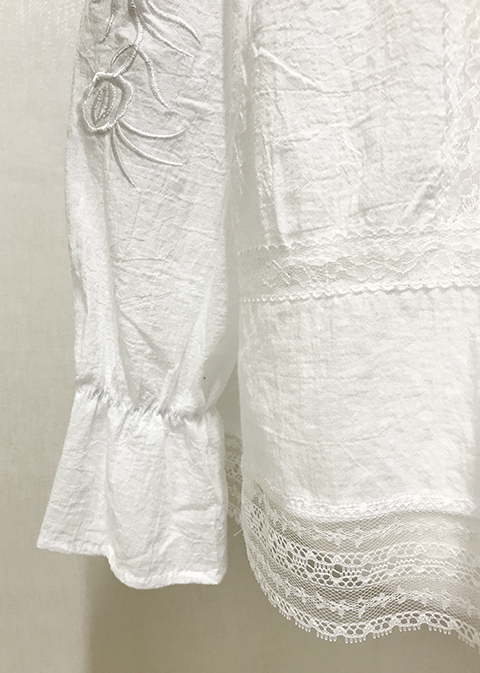 Luxury Embroidered Lace Blouse White Black Feminin