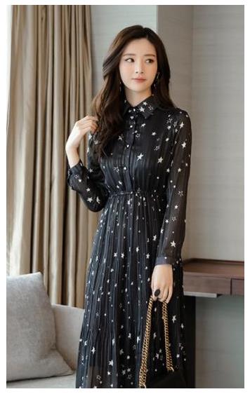 Simple, autumn star wrinkle chiffon dress