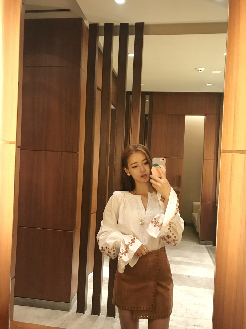 NEW FASHION LADY GIRL Blouse Embroidered Ethnic Pu