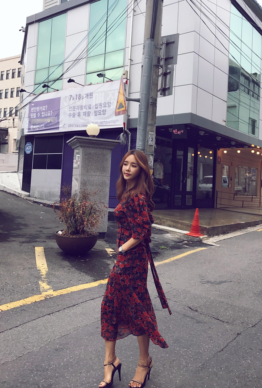 Flower Gypsy Chiffon One Piece Feminine Outing Loo