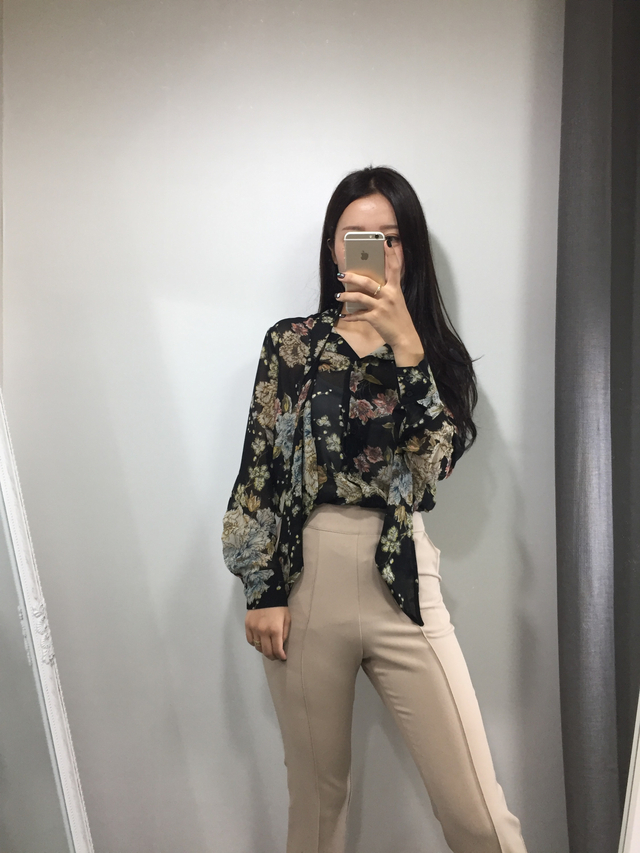 20s woman flower pattern autumn chiffon tie blouse