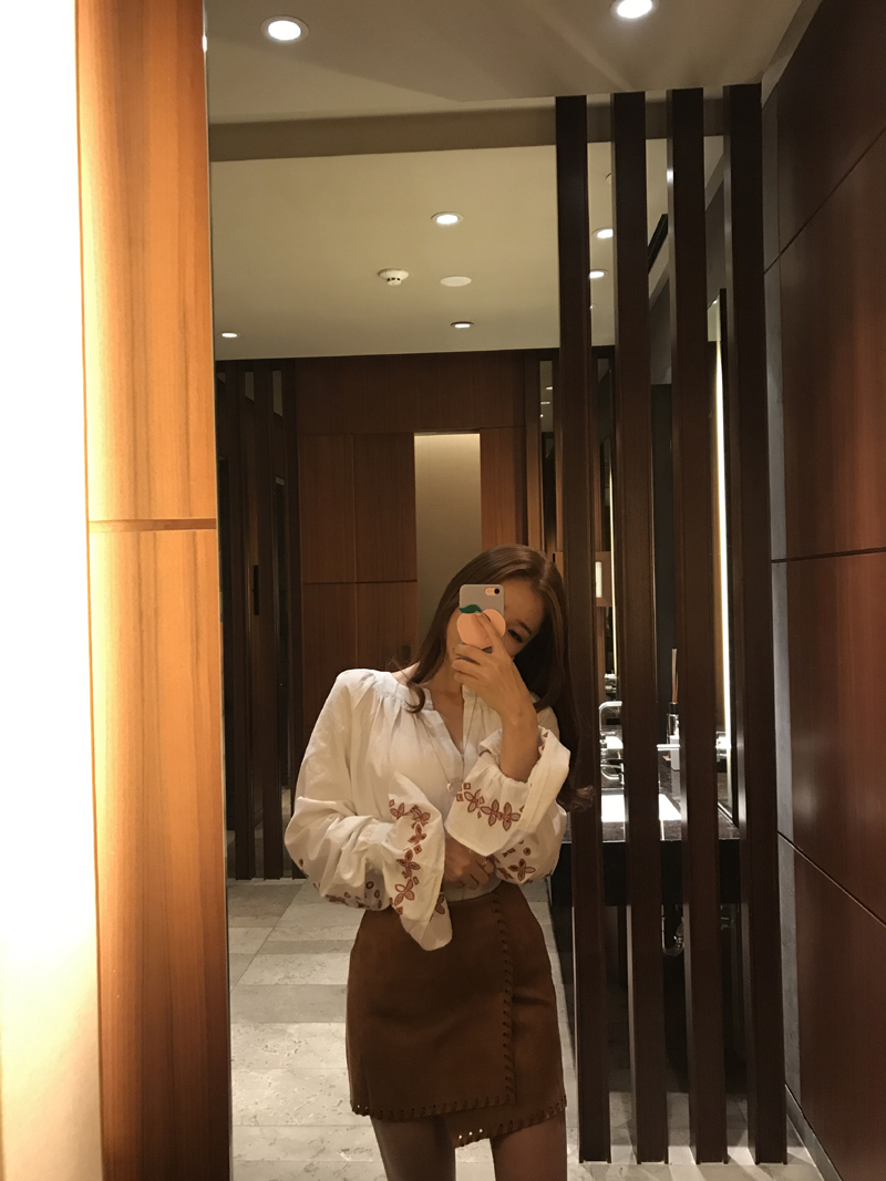 NEW FASHION LADY GIRL Blouse Embroidered Ethnic Pu