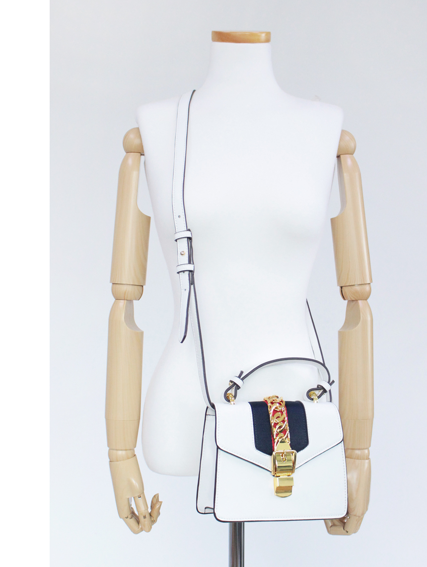 New Chain Silvy Bag Mini Cross Bag 4color Daily Ba