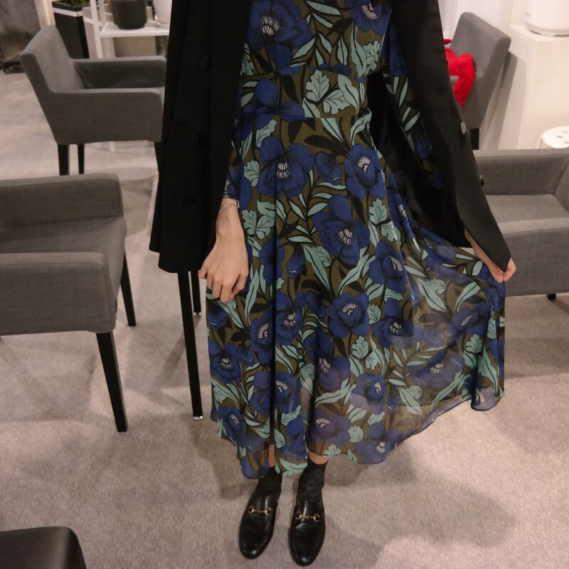 Chiffon dress burgundy chrysanthemum pattern china