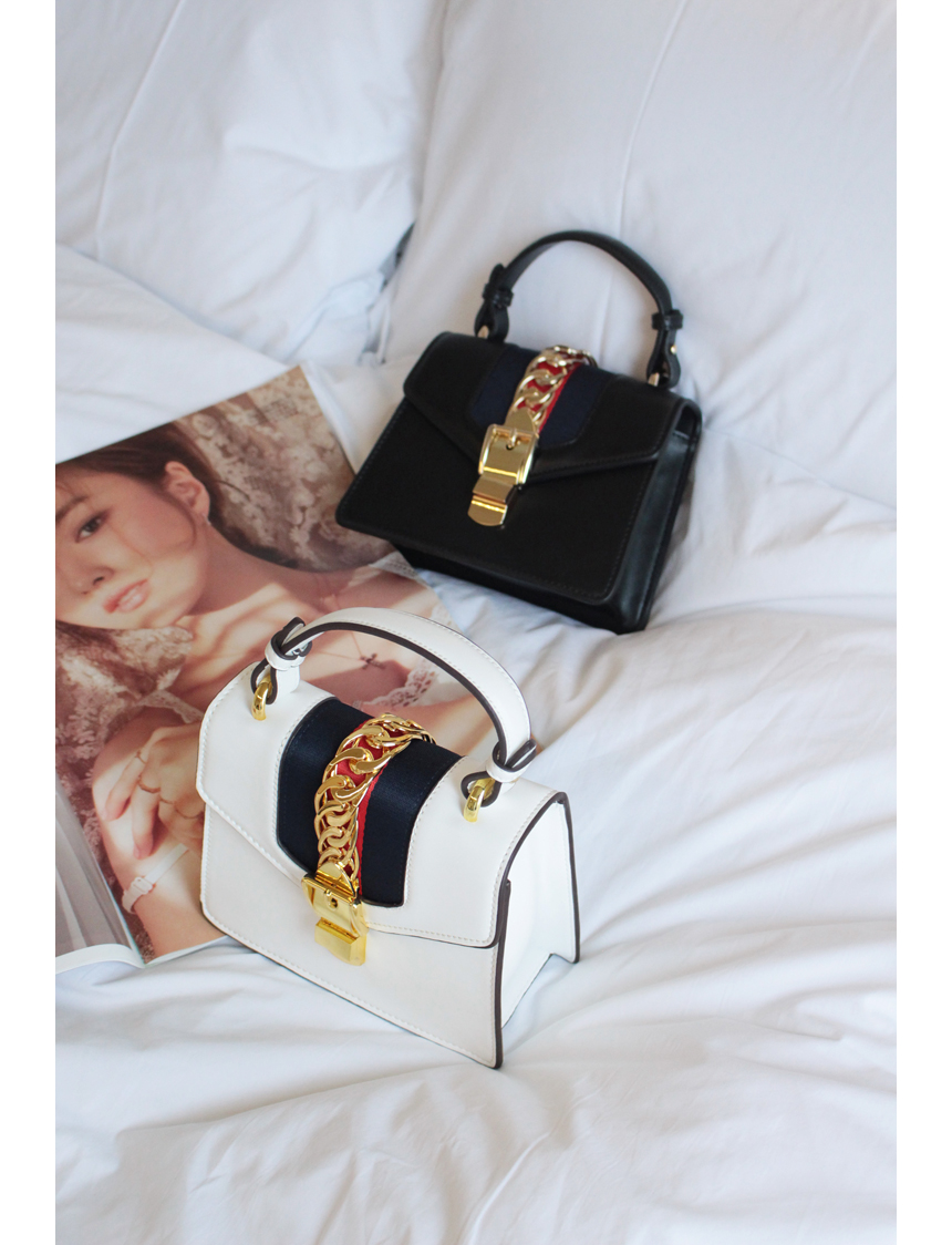 New Chain Silvy Bag Mini Cross Bag 4color Daily Ba