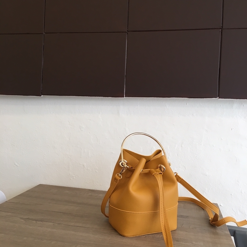 New Autumn Round Ring Amber bucket bag, cross bag,