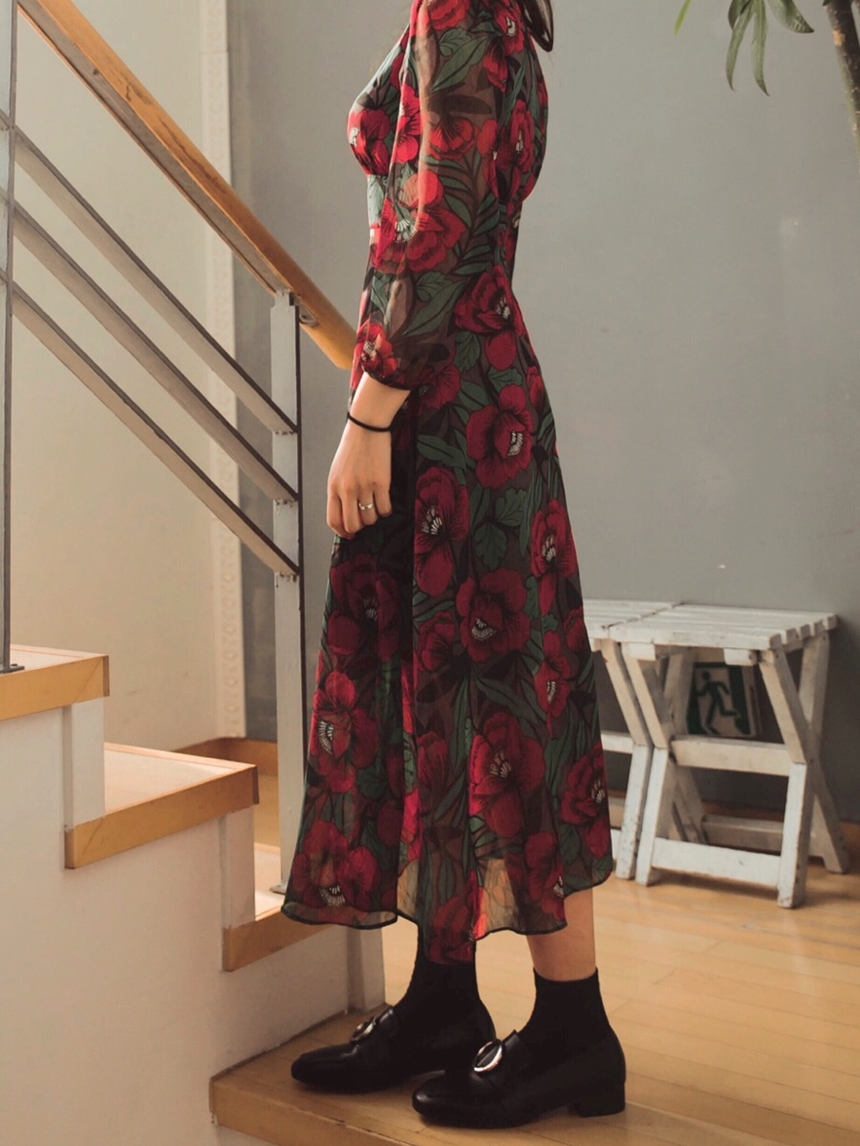 Chiffon dress burgundy chrysanthemum pattern china