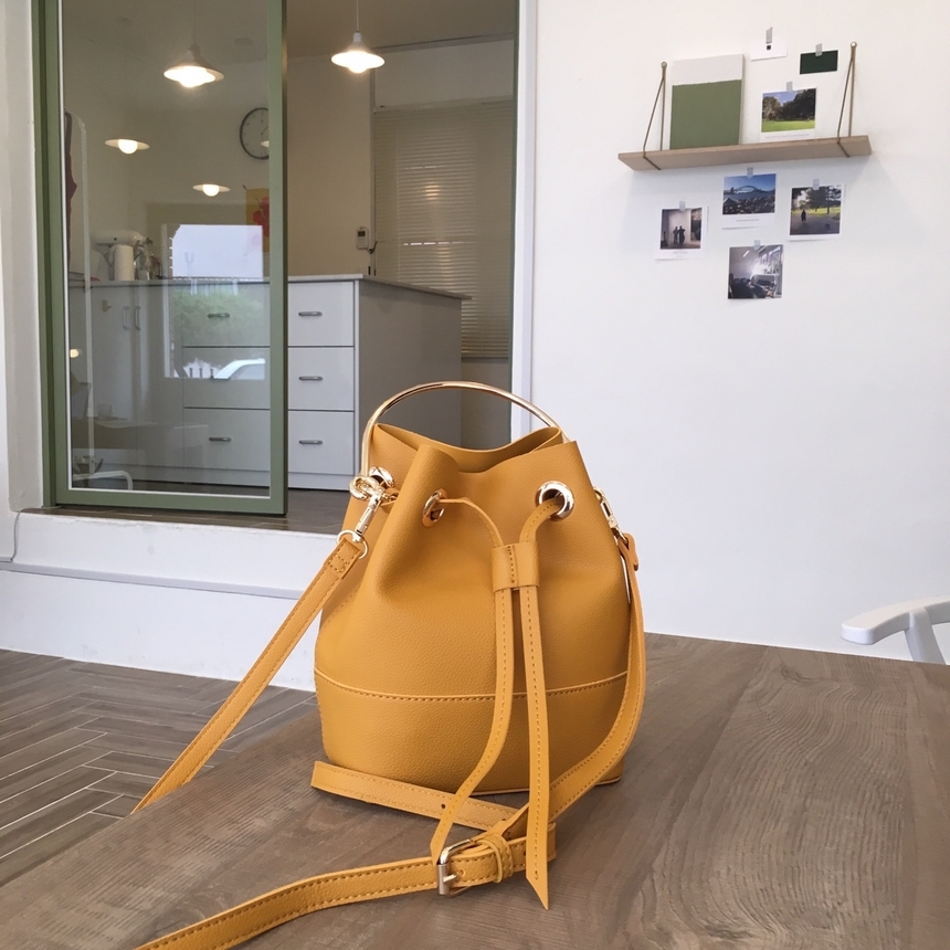 New Autumn Round Ring Amber bucket bag, cross bag,