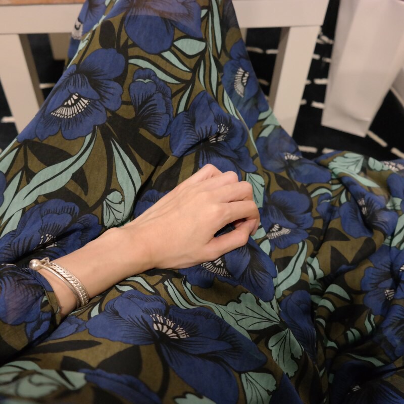 Chiffon dress burgundy chrysanthemum pattern china