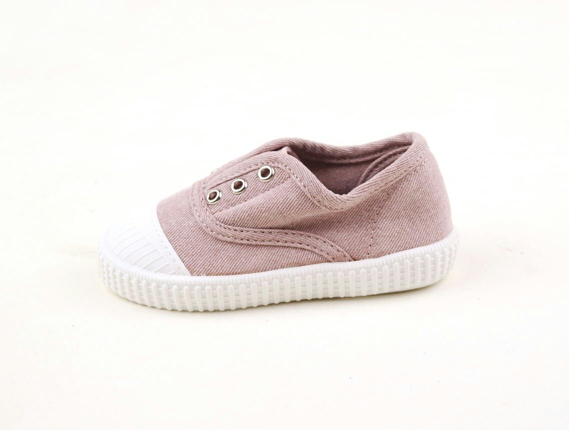 NEW KIDS SHOES basic sleeping sneakers coordinated