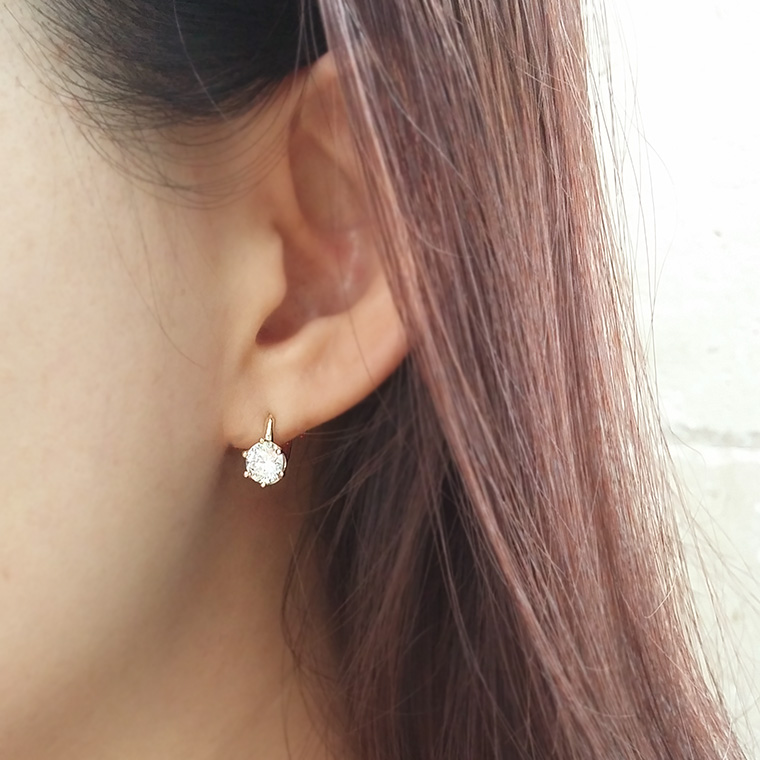 Neat Bling Bling Cubic Touch Earrings 6mm 14k 14k 