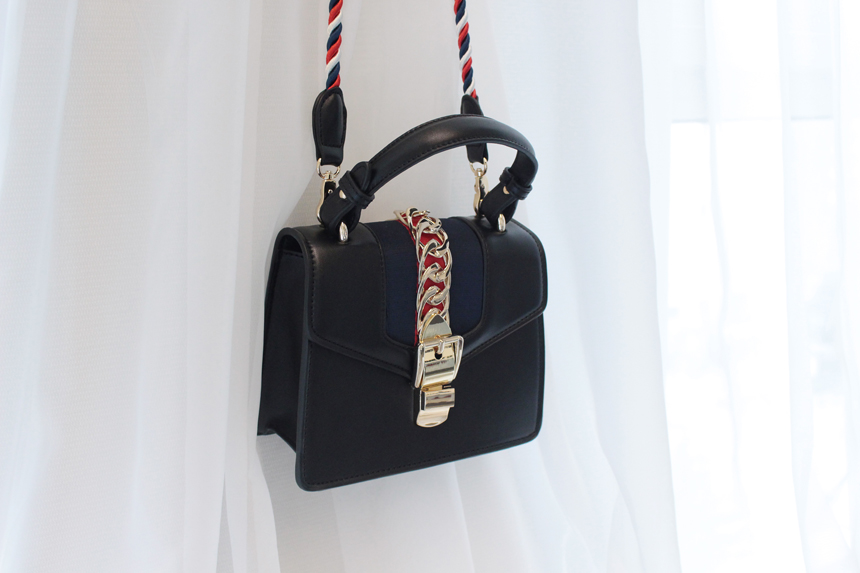 New Chain Silvy Bag Mini Cross Bag 4color Daily Ba