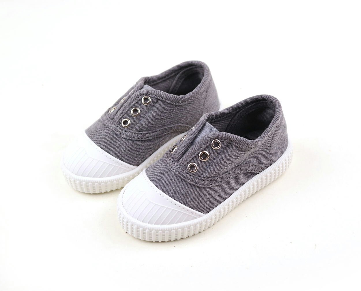 NEW KIDS SHOES basic sleeping sneakers coordinated