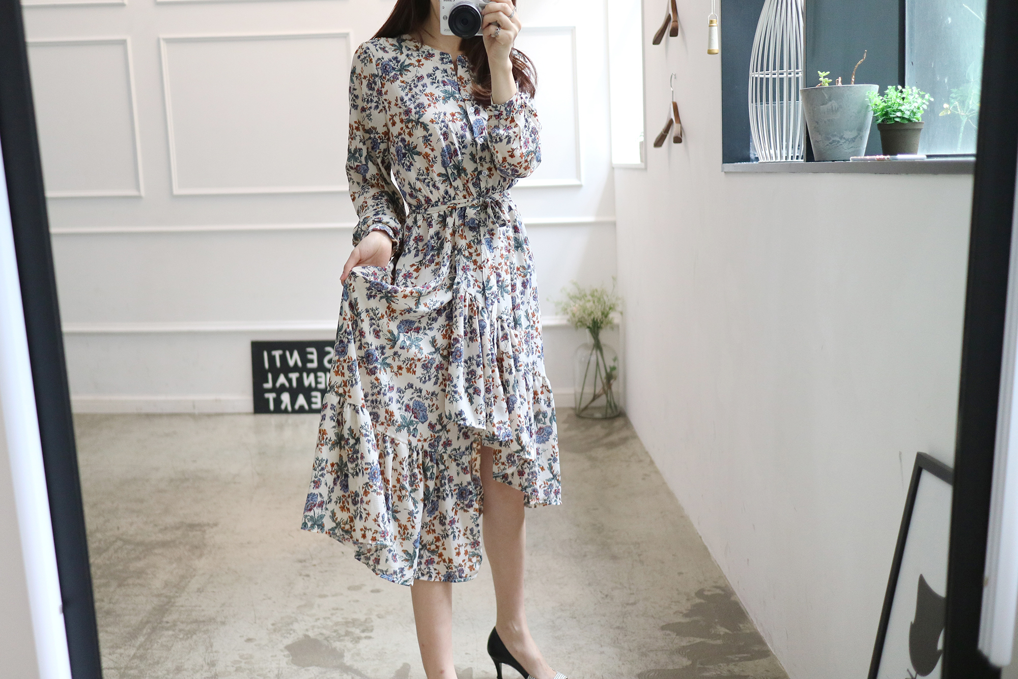 New Women Dress Flower Uniform Dress Ivory Black B