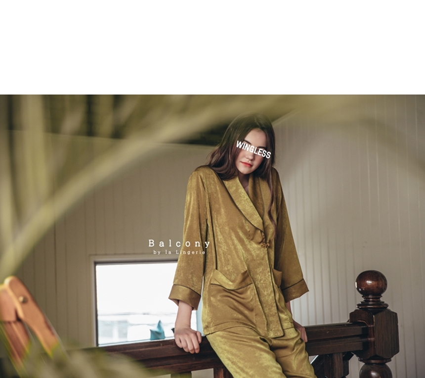 New modern style cheongsam knot couple pajamas paj