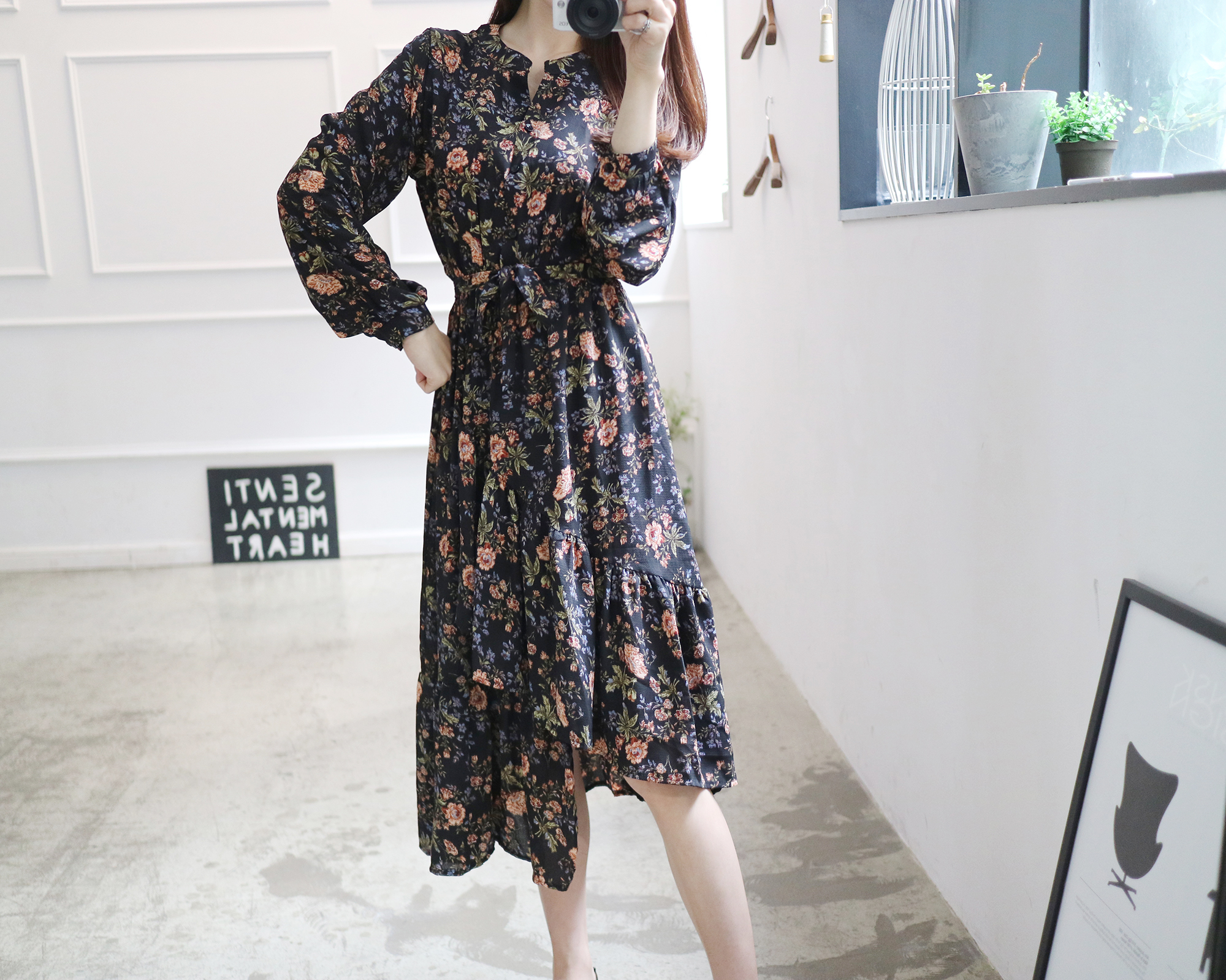 New Women Dress Flower Uniform Dress Ivory Black B