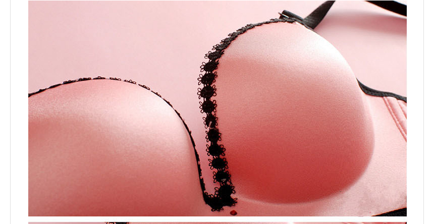 6cm Wongfang Bra Set Set of undergarments under th