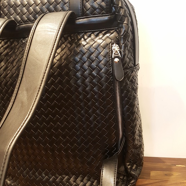 NEW BACKPACK Bottega's office backpack matches 