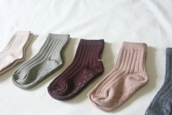 Children wearing baby clothes Baby child Junior elementary school student couple blessing. Daily Goliage socks 5 piece set