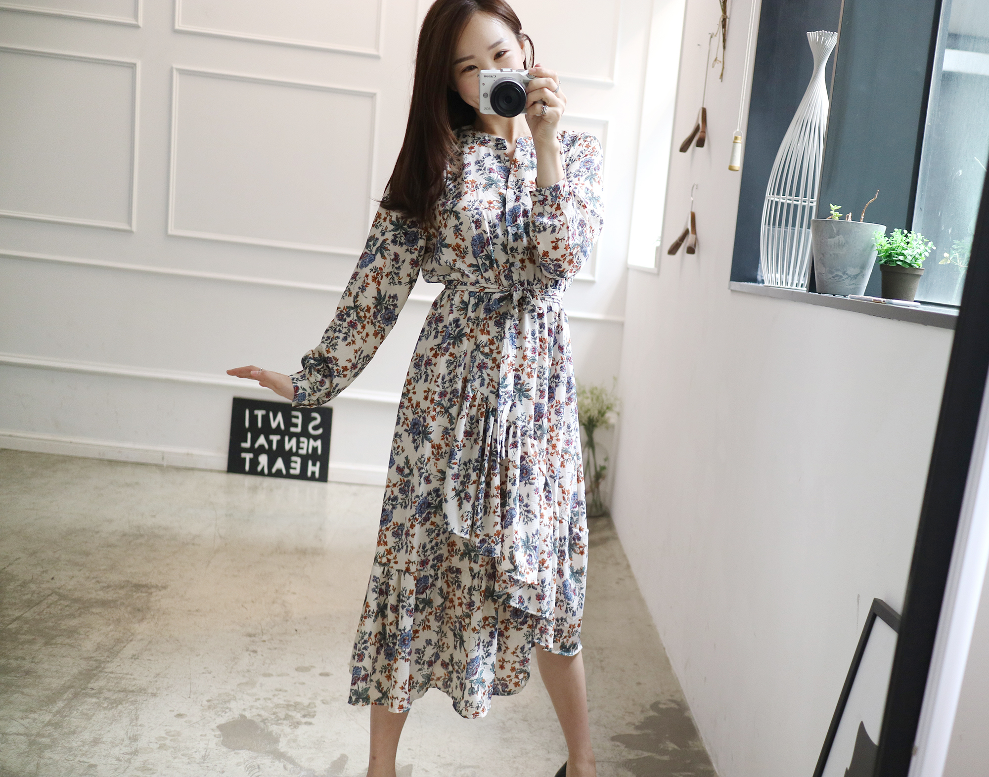 New Women Dress Flower Uniform Dress Ivory Black B