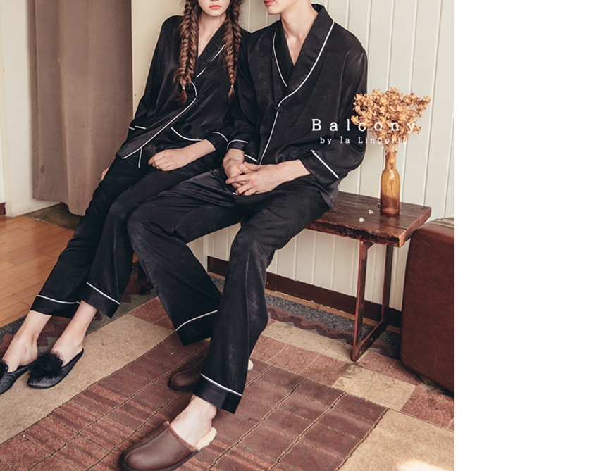 New modern style cheongsam knot couple pajamas paj