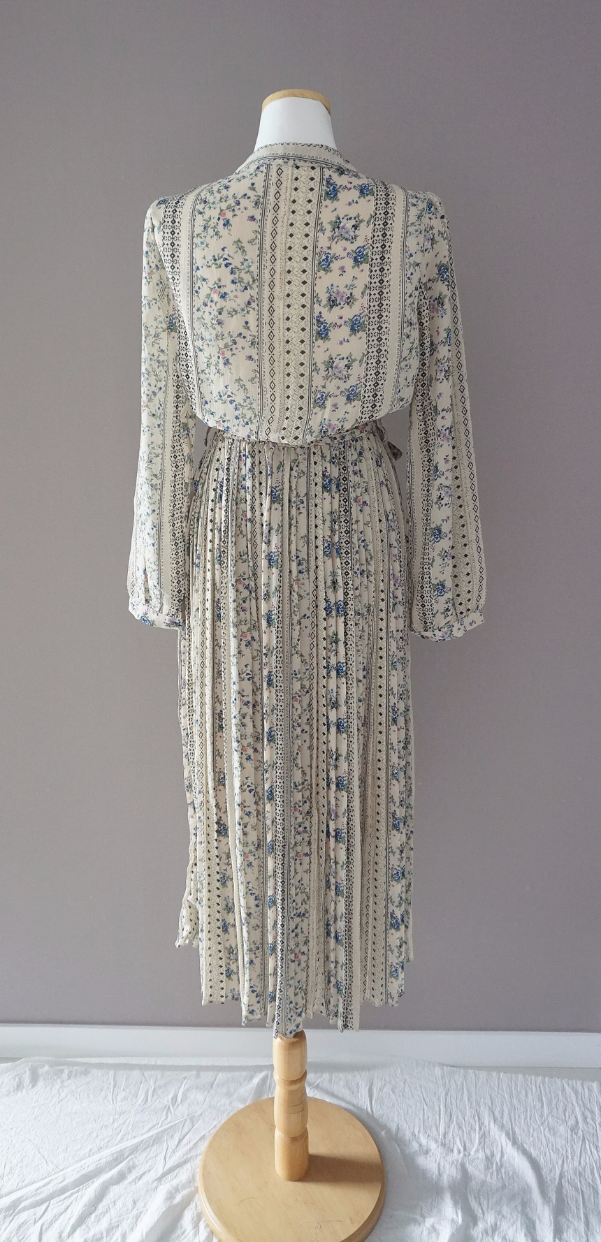 Goddess Autumn Long Pleated Dress Chiffon Flower 3