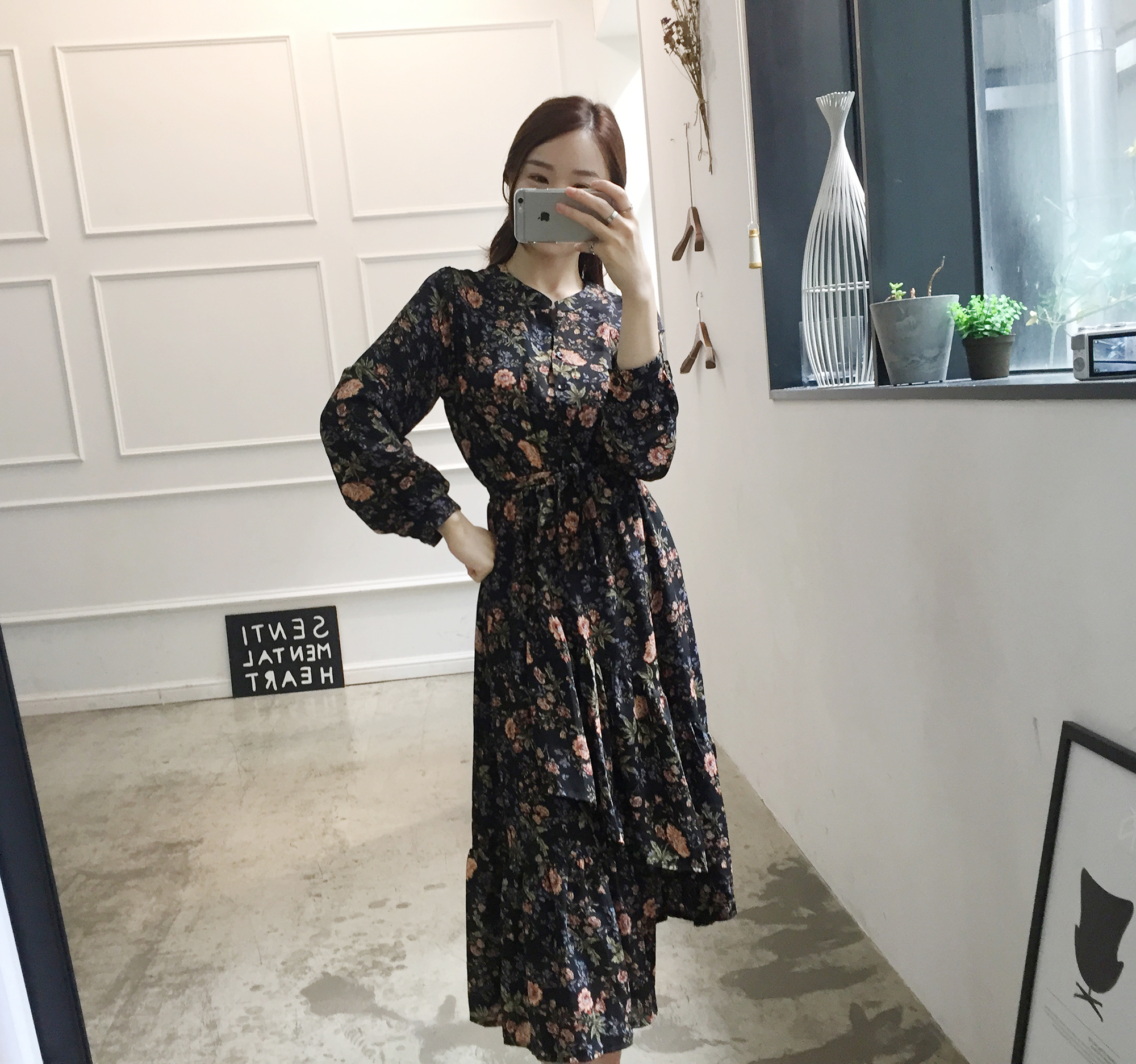 New Women Dress Flower Uniform Dress Ivory Black B