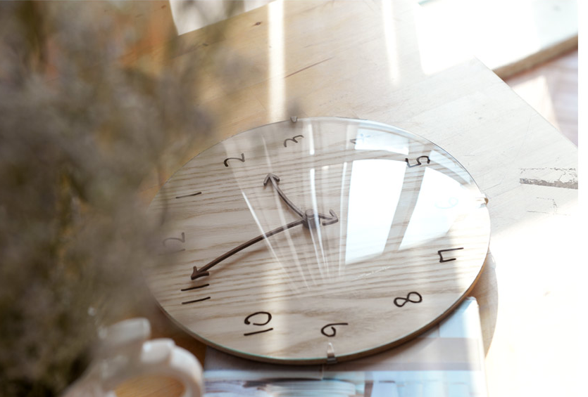 DIEL Living Wood Arrow Quiet Wall Clock Eye room N