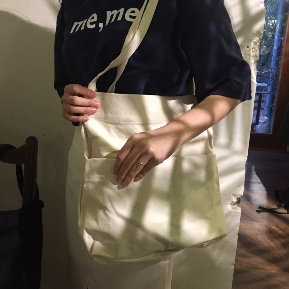 Basic pocket Eco-bag Simple and casual Good storag