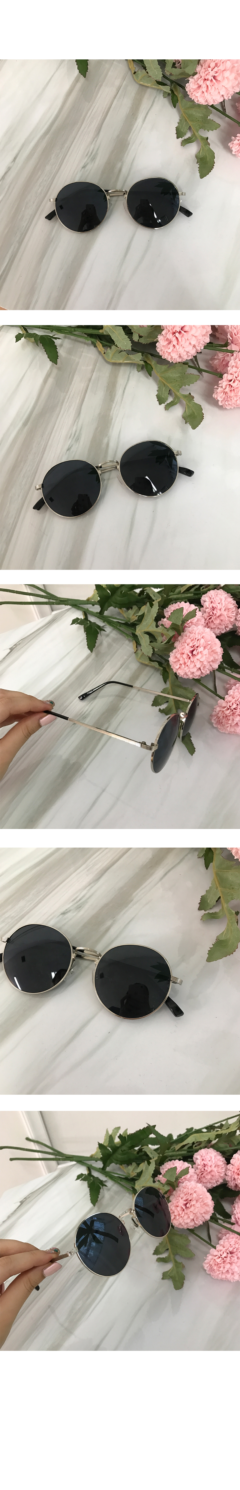 NEW FASHION SUNGLASSES Sunglasses with coordinated