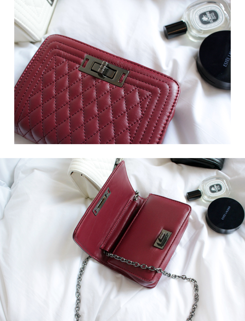 New Mini Chain Quality Flip Bag 4color Cross Back 