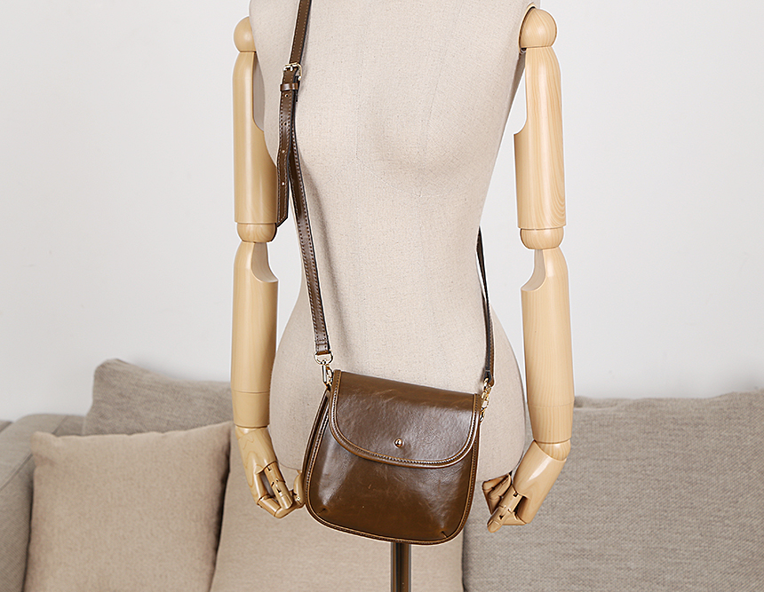 New Handy Castle Vintage Mini Cross Back Bag Recom