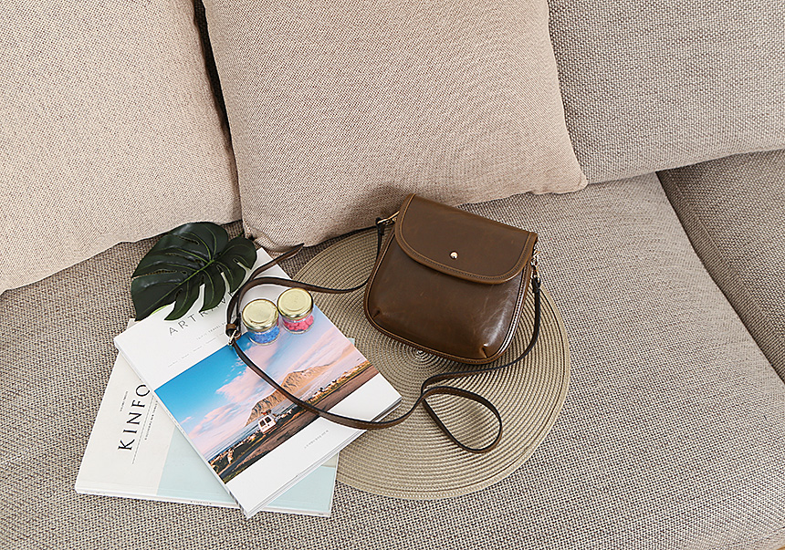 New Handy Castle Vintage Mini Cross Back Bag Recom