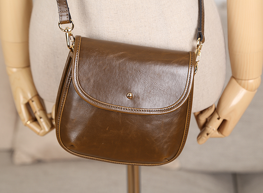 New Handy Castle Vintage Mini Cross Back Bag Recom